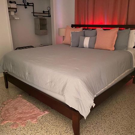 Stayover In Miami Home 2Br - 1Bth - Free Parking 外观 照片
