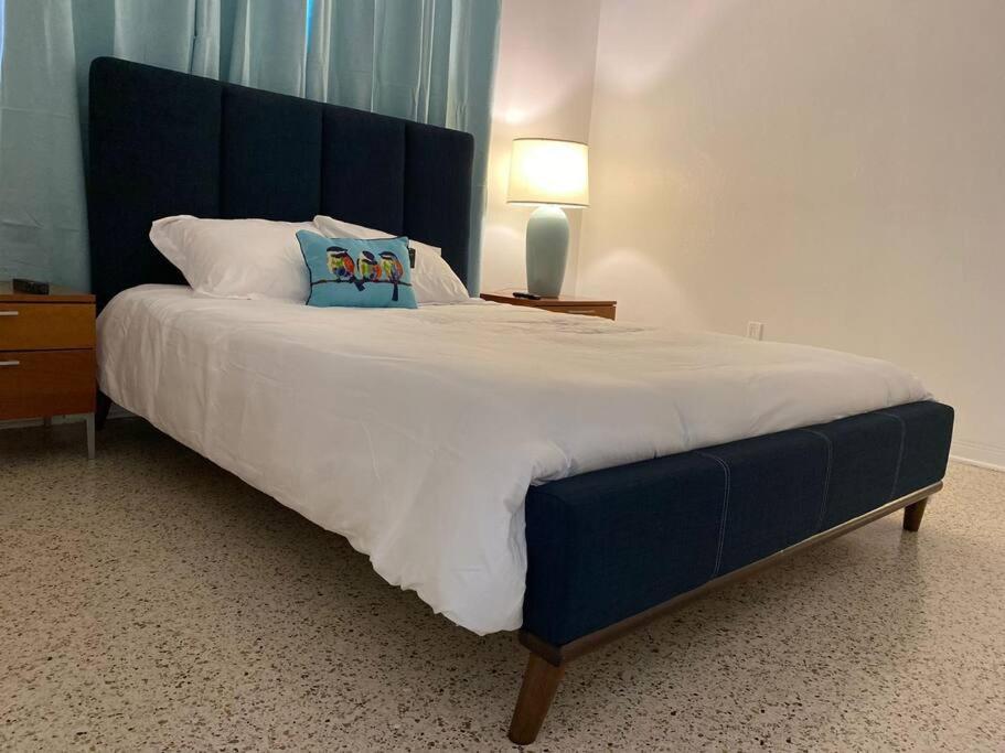 Stayover In Miami Home 2Br - 1Bth - Free Parking 外观 照片