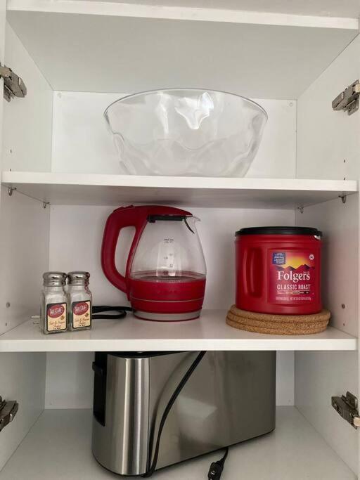 Stayover In Miami Home 2Br - 1Bth - Free Parking 外观 照片